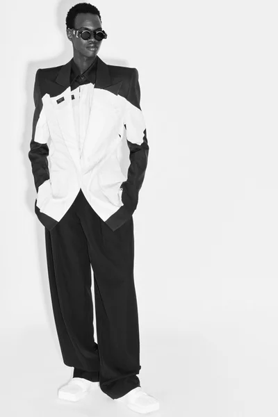 Look 17